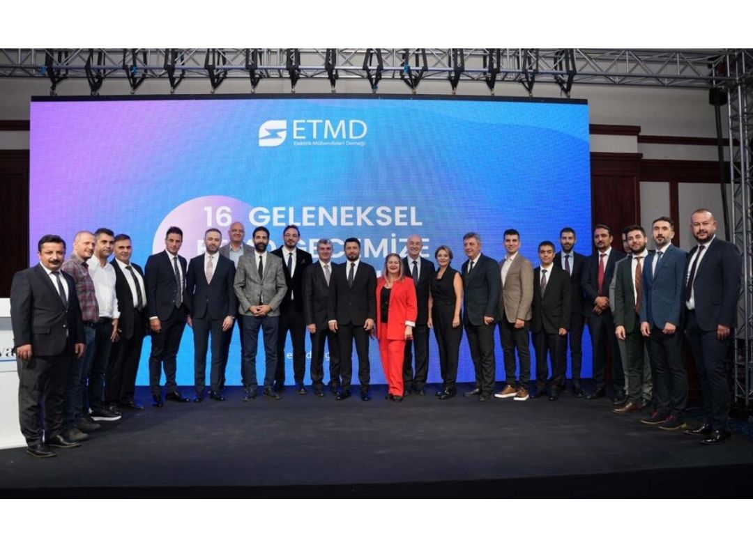 Elektrik Mhendisleri Derneinin 16. Geleneksel Gecesi, Enerji Sektrnn nde Gelen simlerini Buluturdu